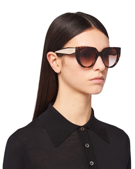 prada sonnenbrille 2011|Women's Designer Sunglasses & Eyewear .